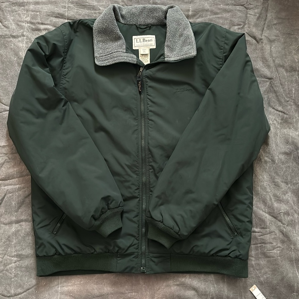 Vintage L. L. Bean Men’s fleece lined jacket. L Tall